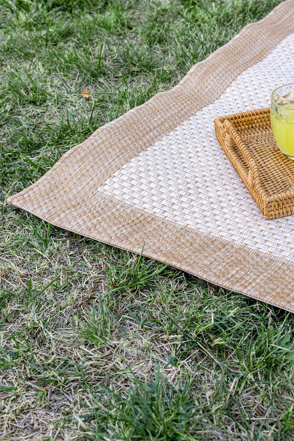 https://cdn1.xmlbankasi.com/p1/pxbqafqznlbx/image/data/resimler/fresco-ekru-natural-iskandinav-jut-yikanabilir-hali-kilim-balkon-teras-salon-koridor-halisi-23745a-2553.jpg